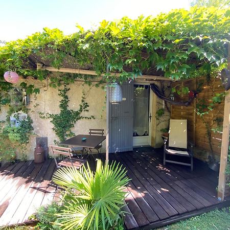 Le Mazet Des Beaujots Hotel Monteux Exterior foto