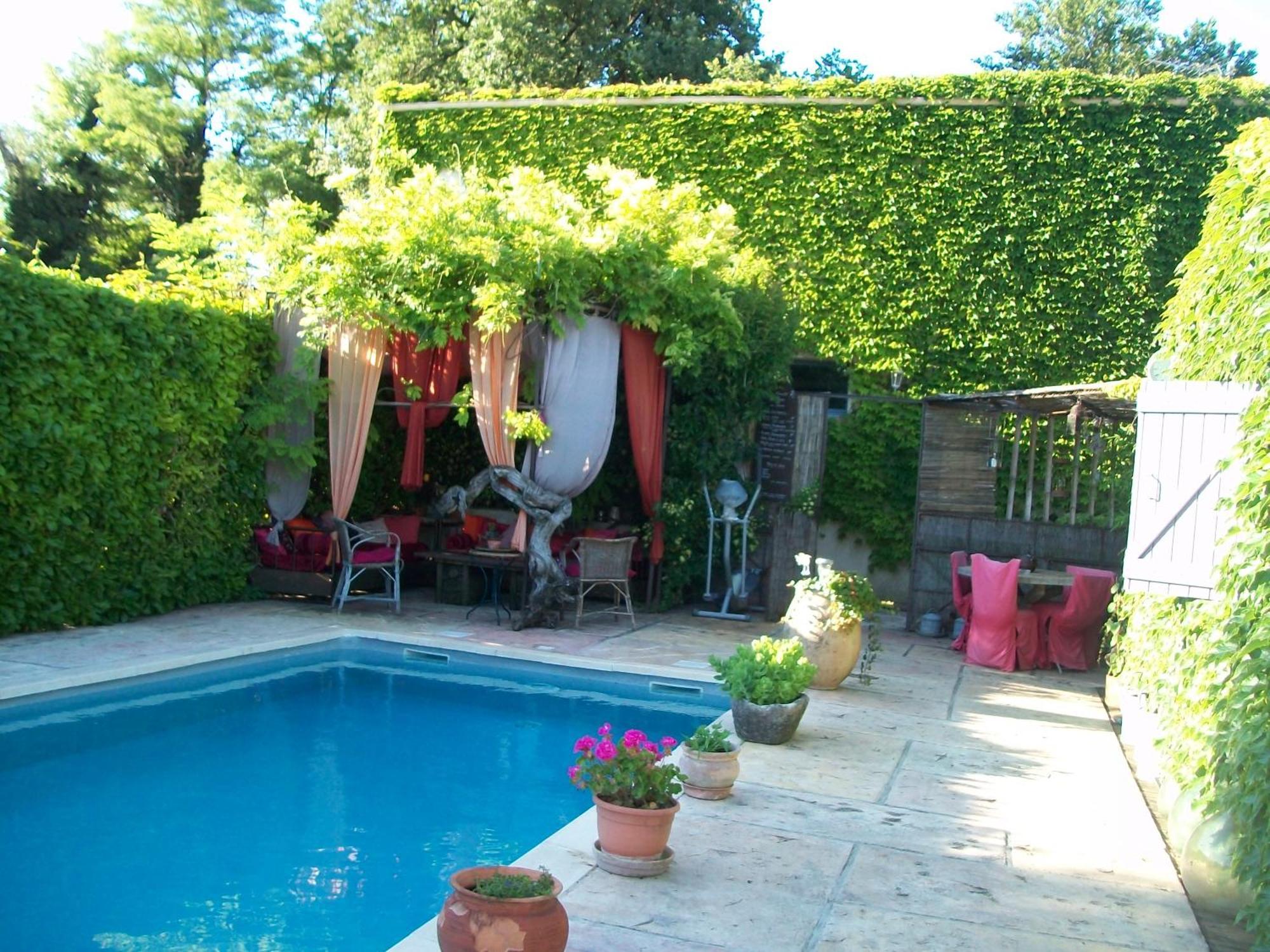 Le Mazet Des Beaujots Hotel Monteux Exterior foto