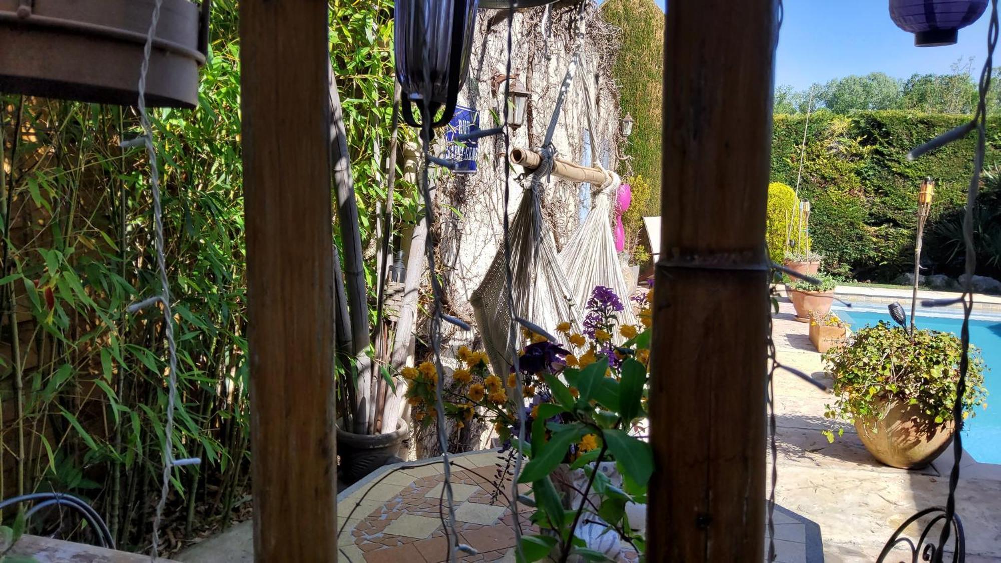 Le Mazet Des Beaujots Hotel Monteux Exterior foto